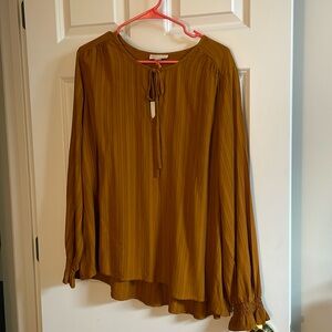 Knox Rose mustard colored Peasant top